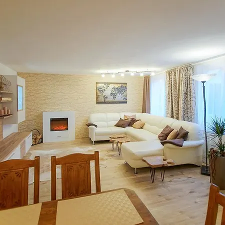 Auszeit Steiraland 2 Mit Jacuzzi Und Swimmingpool * Sankt Peter-Freienstein