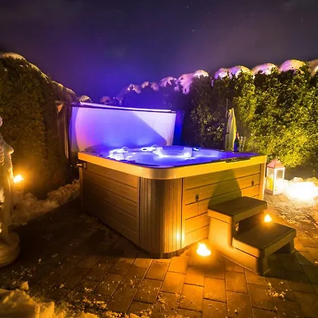 Auszeit Steiraland 2 Mit Jacuzzi Und Swimmingpool Sankt Peter-Freienstein